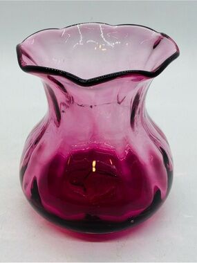 Vintage Pilgrim Glass Vase MCM Ruffled Top Cranberry Color 3.5 Inches Tall